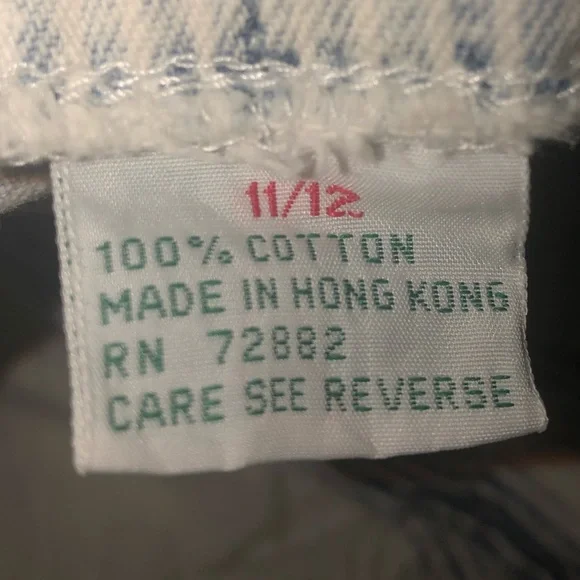 VINTAGE 1980’s OVERALL DISTRESSED PINSTRIPE DENIM SHORTALLS - Picture 6 of 16